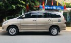 Toyota Innova 2013 - Xe màu bạc số tự động