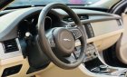 Jaguar XF 2016 - Màu đen, nhập khẩu nguyên chiếc