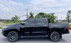 Toyota Hilux 2021 - Màu đen, tên tư nhân