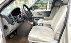 Kia Carnival 2009 - Xe màu bạc số tự động