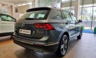 Volkswagen Tiguan Allspace 2022 - Tiguan bản R-Line mới có tại Volkswagen Sài Gòn hỗ trợ vay 0% lãi suất, không tốn phí trước bạ khi mua xe đi lễ này
