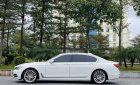 BMW 730Li 2017 - Cần bán gấp BMW 730Li 3.0 năm sản xuất 2017, màu trắng, nhập khẩu nguyên chiếc chính chủ