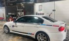 BMW 320i 2011 - Màu trắng chính chủ, giá chỉ 415 triệu