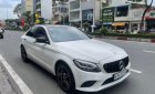 Mercedes-Benz C180 2020 - Màu trắng, nhập khẩu