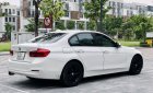 BMW 320i 2015 - Chính chủ giá tốt 820tr