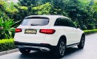 Mercedes-Benz GLC 250 2017 - Trắng đen, hỗ trợ 70% ngân hàng