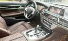 BMW 740Li 2020 - Màu trắng, nội thất nâu