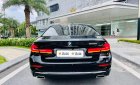 BMW 520i 2021 - Đen, nội thất nâu