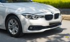 BMW 320i 2016 - Cần bán lại xe odo 4,8 vạn km