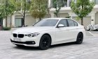 BMW 320i 2015 - Chính chủ giá tốt 820tr