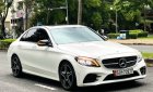 Mercedes-Benz C300 2019 - Trắng ga-lang kim cương