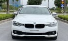 BMW 320i 2018 - Xe màu trắng