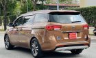 Kia Sedona 2018 - Xe màu nâu xe gia đình