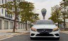 Mercedes-Benz C200 2019 - Xe màu trắng