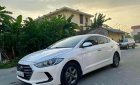 Hyundai Elantra 2016 - Màu trắng số sàn