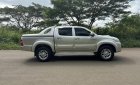 Toyota Hilux 2012 - Màu bạc, nhập khẩu