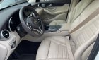 Mercedes-Benz GLC 300 2020 - Khánh Hòa: Nội thất kem cực sạch với gia đình có con nhỏ - Nhận xe chỉ 690 triệu - Xe 1 chủ từ đầu