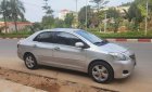 Toyota Vios 2009 - Màu bạc xe gia đình