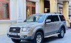 Ford Everest 2008 - Xe màu bạc, còn rất mới và đẹp