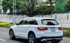 Mercedes-Benz GLC 200 2018 - Xe màu trắng sang trọng