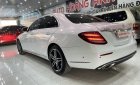 Mercedes-Benz E200 2017 - Màu trắng, độ lên E300