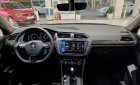 Volkswagen Tiguan 2022 - Volkswagen Tiguan Luxury S 2022 màu Xám - Giao ngay, khuyến mãi tháng 11: 50% phí trước bạ và quà tặng