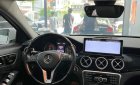 Mercedes-Benz GLA 200 2015 - Màu trắng, nhập khẩu nguyên chiếc