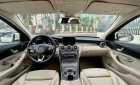 Mercedes-Benz C200 2016 - Cần bán xe trắng/kem - Xe cá nhân sử dụng biển số TP + hồ sơ giấy tờ đầy đủ + tặng thẻ chăm xe 1 năm