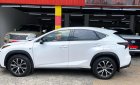 Lexus NX 200T 2015 - Ngoại thất trắng, nội thất đỏ trẻ trung