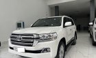 Toyota Land Cruiser VX 2016 - Toyota Landcruiser VX 4.6V8 sản xuất năm 2016 màu trắng nội thất kem. Xe đăng ký biển Hà Nội một chủ từ đầu, chủ đi rất 