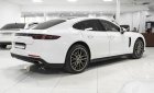 Porsche Panamera 2018 - Cần bán lại xe màu trắng