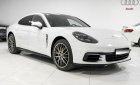 Porsche Panamera 2018 - Cần bán lại xe màu trắng