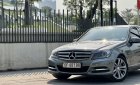 Mercedes-Benz 2012 - Xe màu bạc