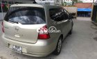 Nissan Grand livina tôi cần bán xe nisan Livina 7 chỗ số sàn 2011 - tôi cần bán xe nisan Livina 7 chỗ số sàn