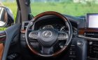 Lexus LX 570 2020 - Trắng - nội thất nâu