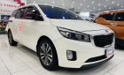 Kia Sedona 2018 - Trắng, nội thất đen kem - Miễn phí 100% thuế trước bạ - Tặng ngay 1 miếng vàng thần tài khi mua xe trong tháng