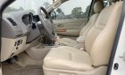 Toyota Fortuner 2011 - Màu trắng, số tự động