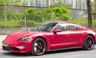 Porsche Taycan 2021 - Xe màu đỏ