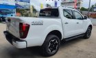 Nissan Navara 2022 - Màu trắng, giá chỉ 945 triệu