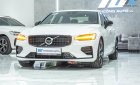 Volvo S60 2022 - Động cơ B5 xăng kèm động cơ điện
