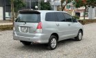 Toyota Innova 2011 - Xe màu bạc