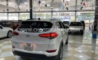 Hyundai Tucson 2018 - Màu trắng số tự động