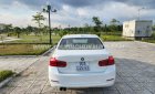 BMW 320i 2015 - Màu trắng