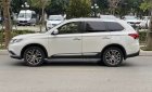 Mitsubishi Outlander 2019 - Màu trắng giá ưu đãi