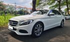 Mercedes-Benz C200 2016 - Trắng nội thất kem siêu đẹp