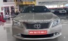 Toyota Camry 2013 - Xe màu bạc
