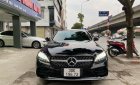 Mercedes-Benz C180 2019 - Còn mới giá chỉ 960tr
