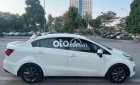 Kia Rio Gia đình em đang cần bán xe   đời 2016 ạ. 2016 - Gia đình em đang cần bán xe Kia Rio đời 2016 ạ.