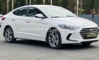 Hyundai Elantra 2018 - Màu trắng