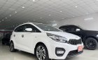 Kia Rondo 2017 - Màu trắng, nhập khẩu số sàn